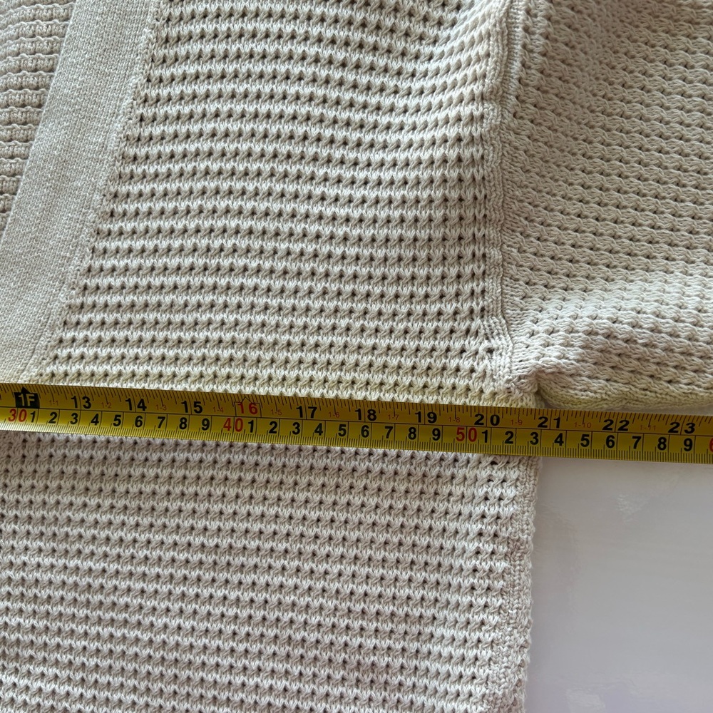 Banana Republic Women's Cream Button-Up Sweater - Picture 7 of 8